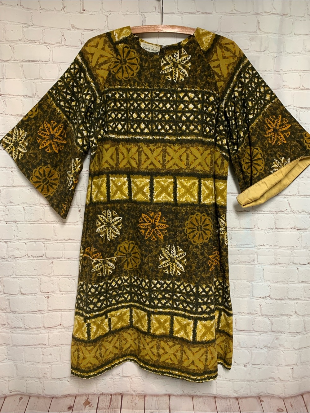 Liberty House by Kiyomi Vintage-Style Mustard & Olive Floral Top